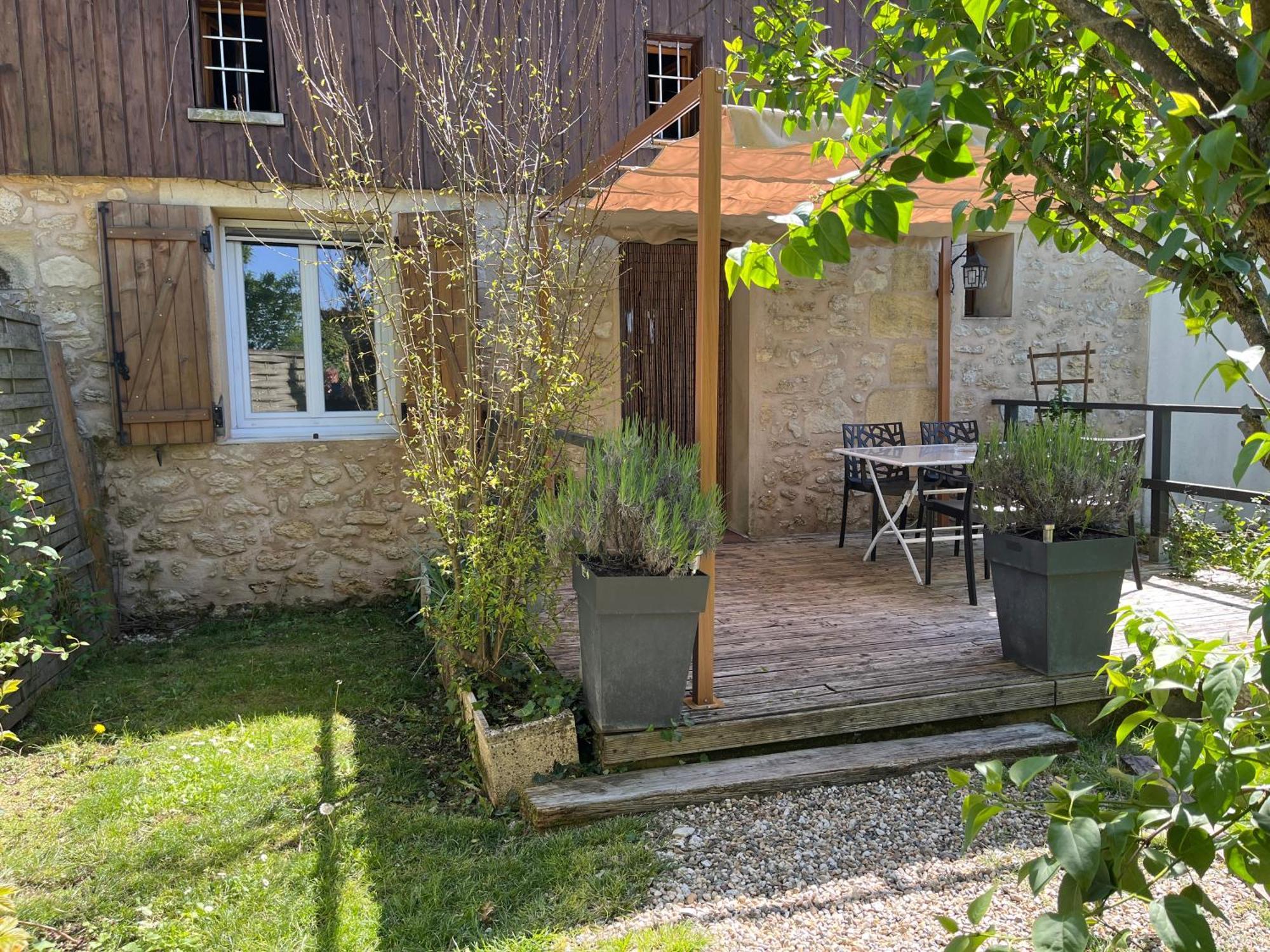 Gite " Suzon" A Peyroutas Vignonet St Emilion المظهر الخارجي الصورة